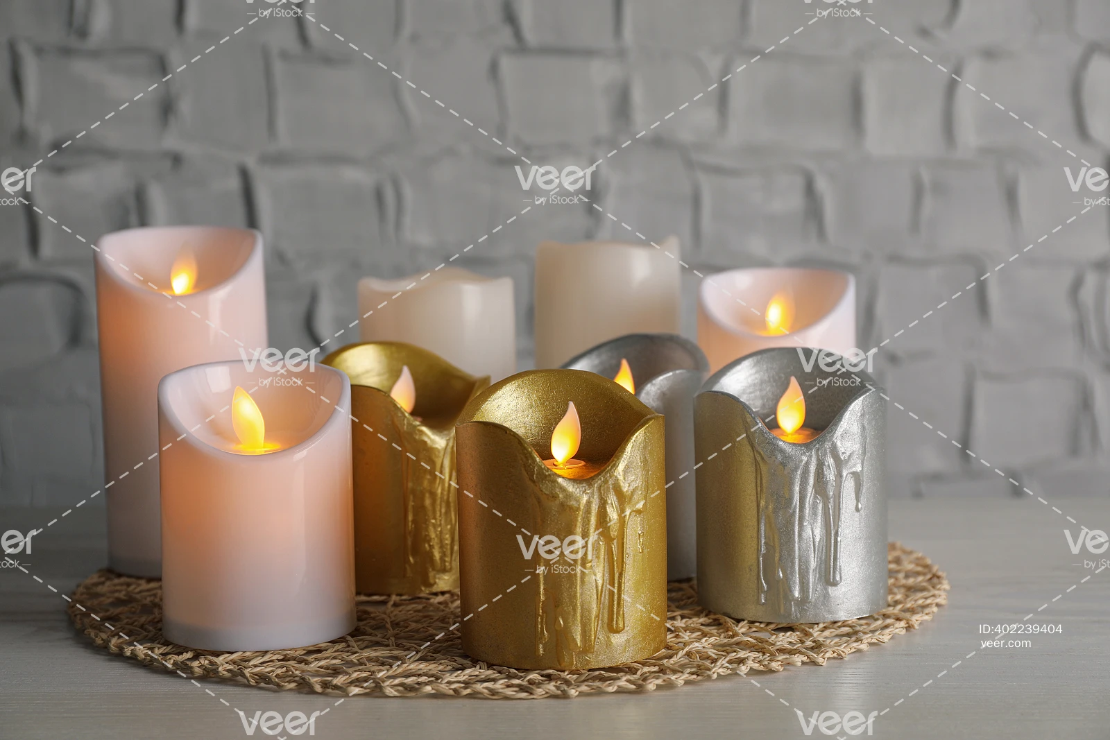 t light candles
