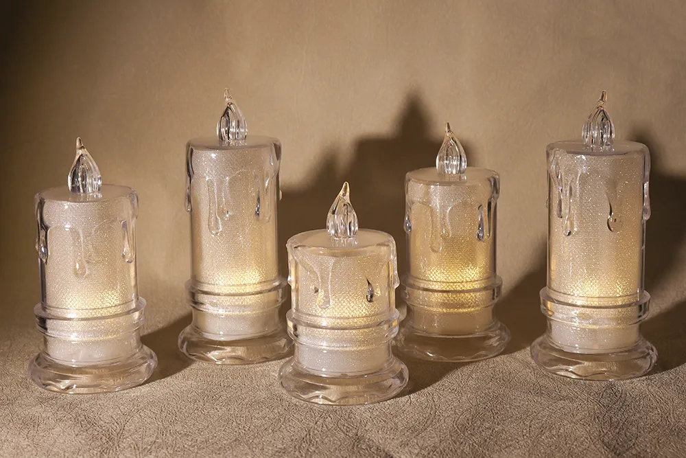 white flickering candles